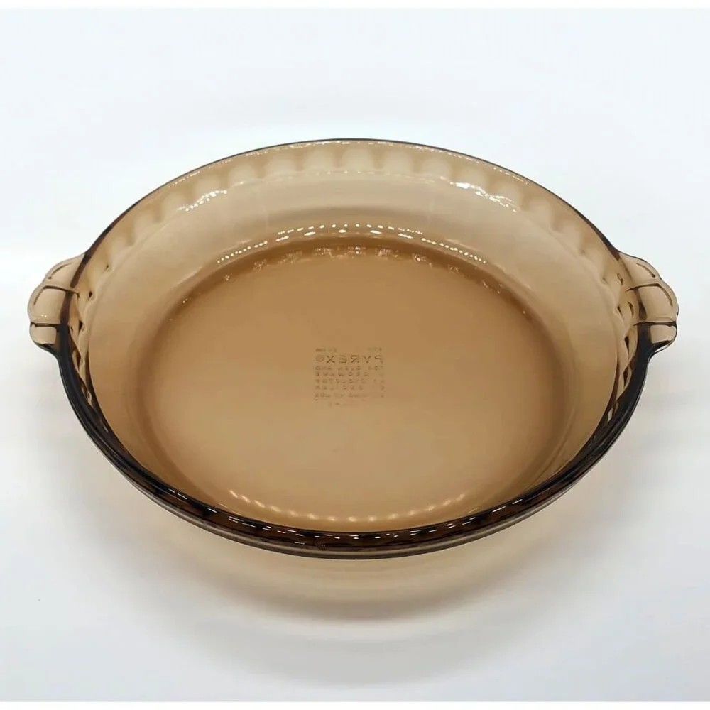 Vintage Corning PYREX 229 Amber Brown 10” Pie Plate with Fluted Rim
